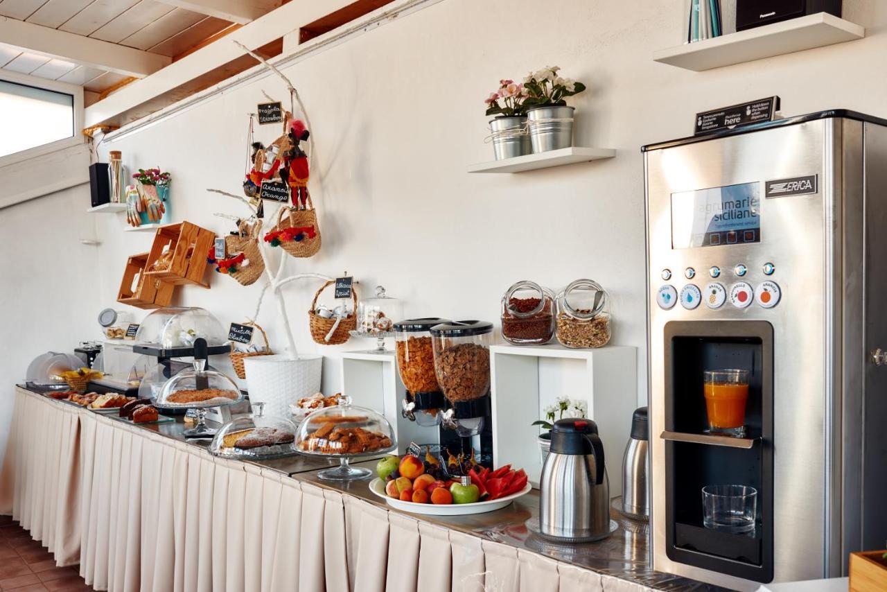 パレルモ ラ テラッツァ スル セントロ Bed & Breakfast エクステリア 写真